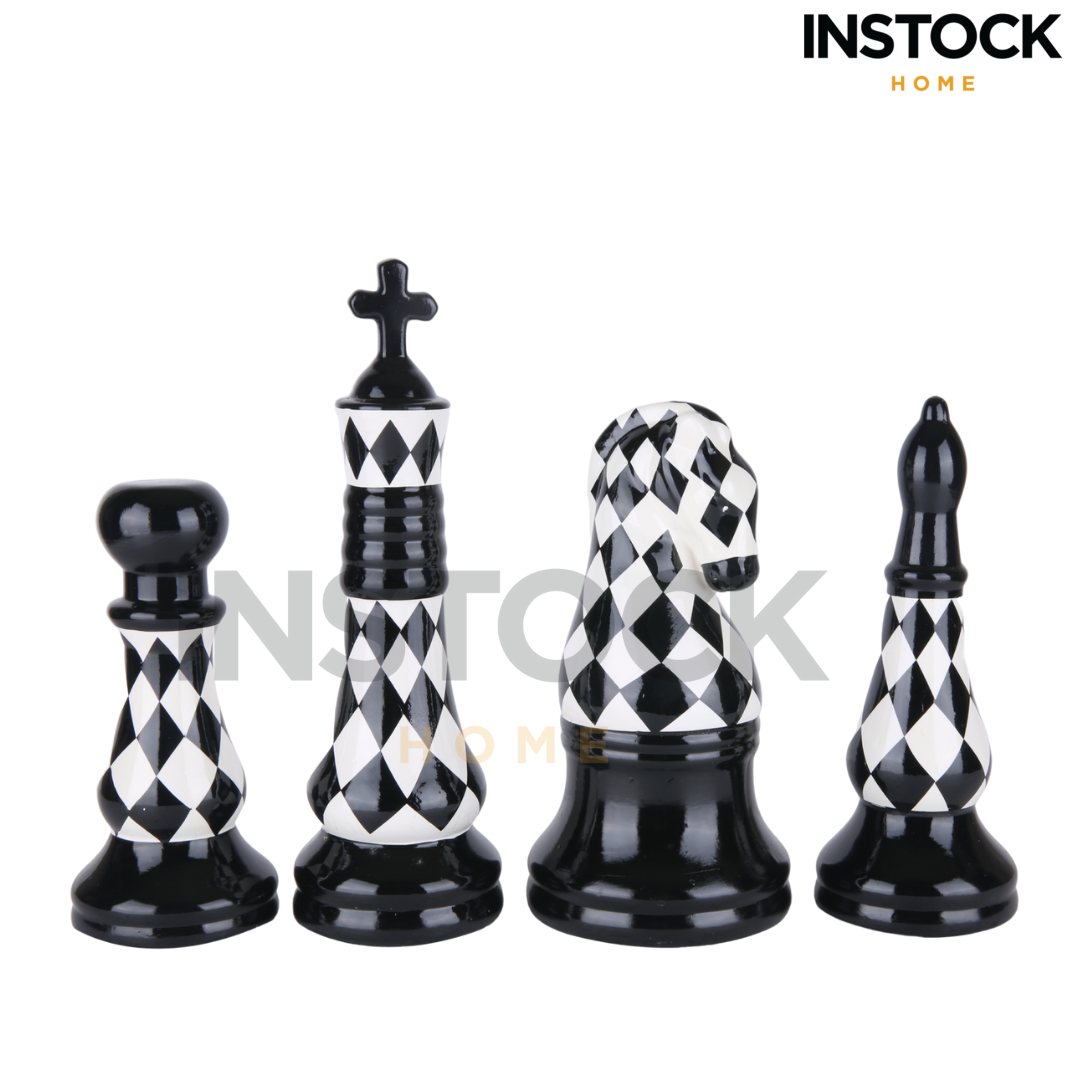 Chess Ornaments 4 pcs - Black & White