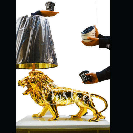 Golden Lion - Table Lamp